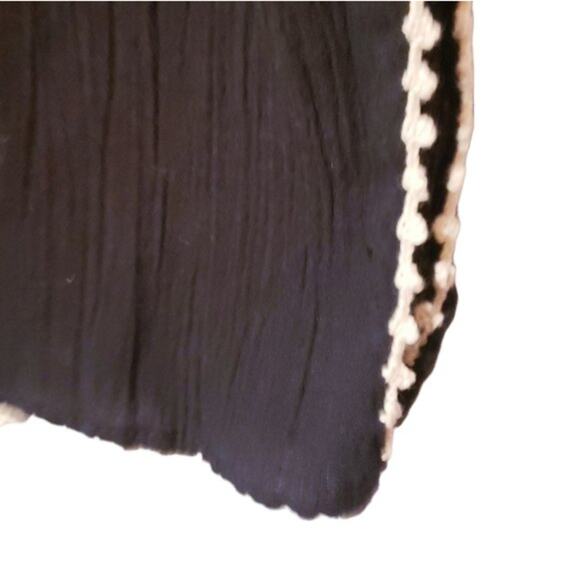 By Altundag 100% Cotton Floral Embroidered Crochet Tunic Size Medium - Picture 5 of 7